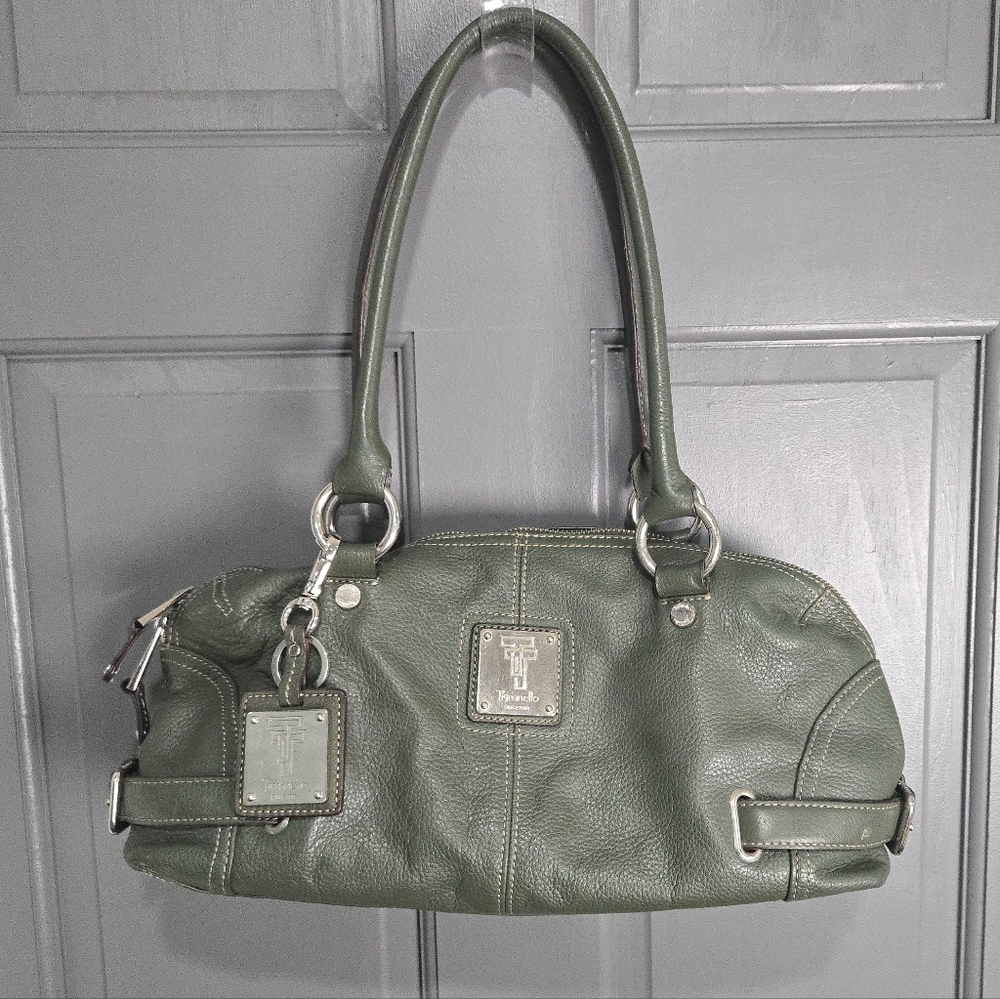 Pleasant Green Leather Purse
